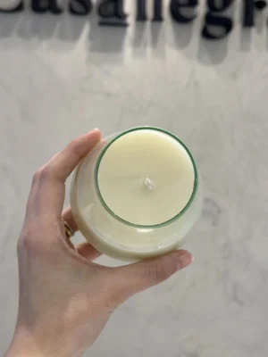 Cera lista contenedor